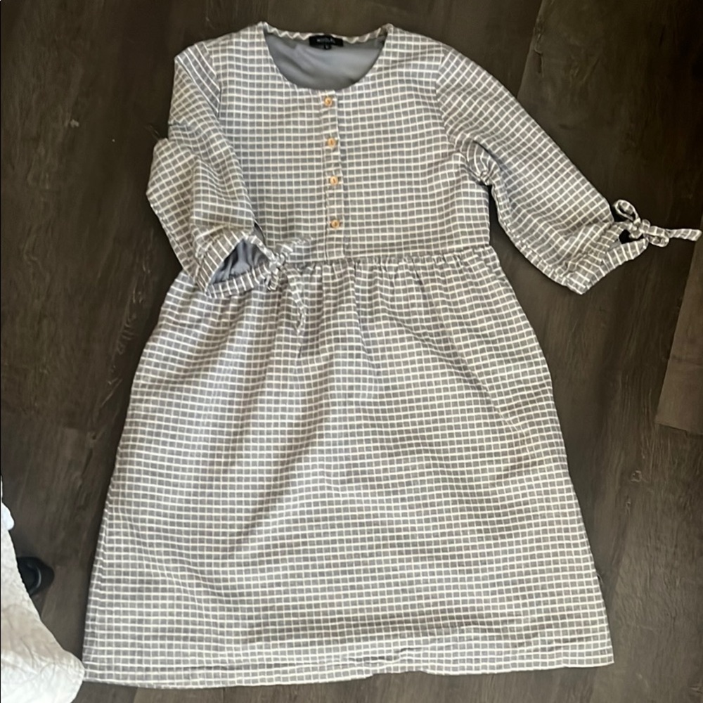 Roolee Sanders dress grey plaid